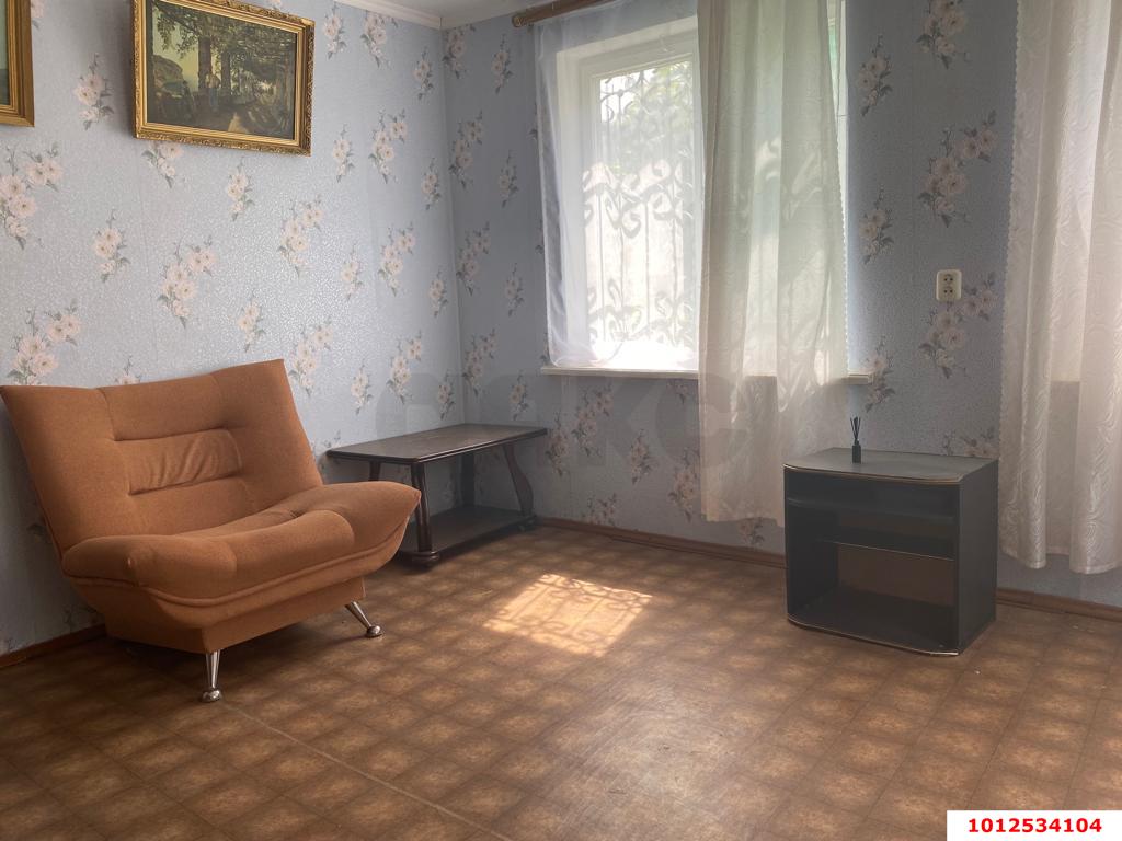 Фото №9: Дом 40 м² + 4 сот. - Елизаветинская, Кубань, ул. Сиреневая
