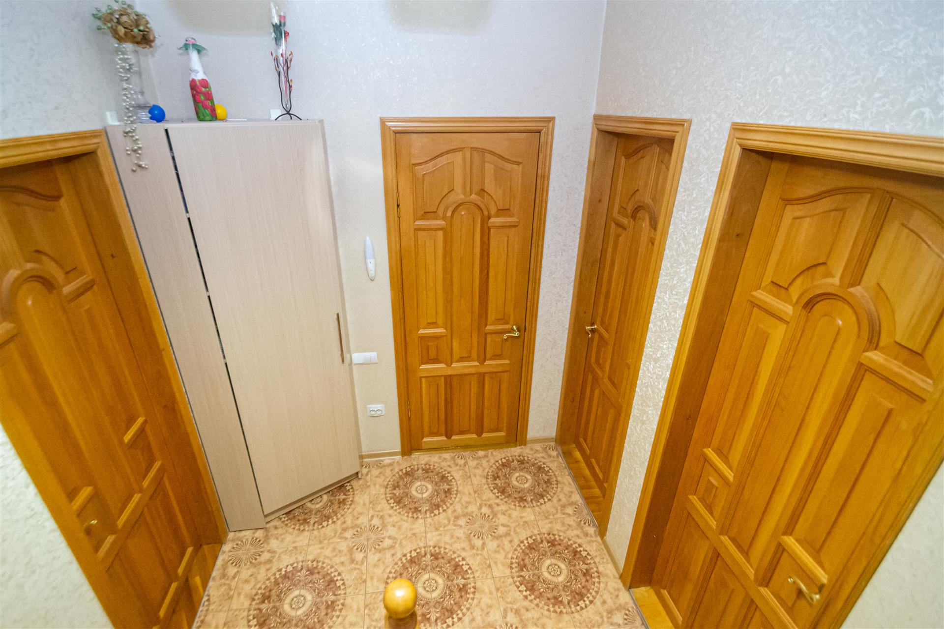 Фото №15: Дом 245 м² + 8 сот. - Краснодар, Прикубанский внутригородской округ, Завод Радиоизмерительных Приборов, п. Калинино, ул. имени Г.М. Плотниченко, 15