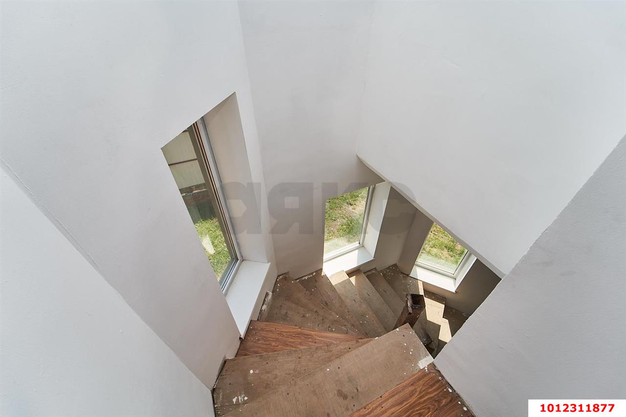 Фото №13: Дом 297 м² + 8.01 сот. - Краснодар, СНТ Садовод 2, ул. Фиалковая, 52