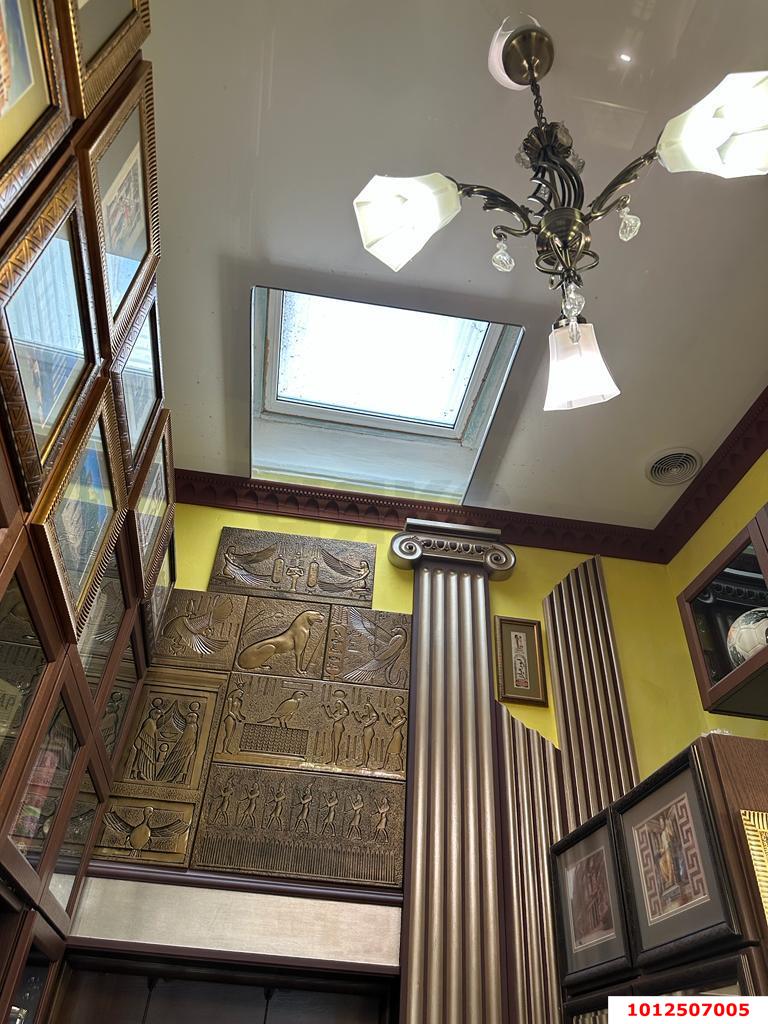 Фото №11: 4-комнатная квартира 85 м² - Краснодар, Центральный внутригородской округ, мкр. Центральный, ул. имени Максима Горького, 159