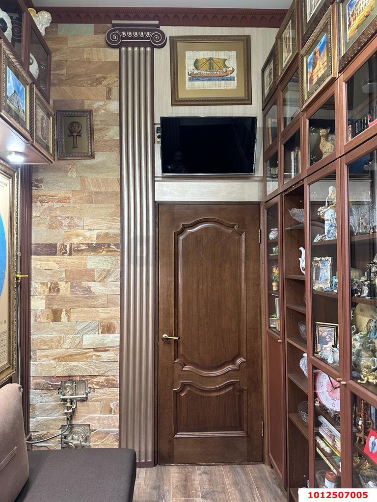 Фото №12: 4-комнатная квартира 85 м² - Краснодар, Центральный внутригородской округ, мкр. Центральный, ул. имени Максима Горького, 159