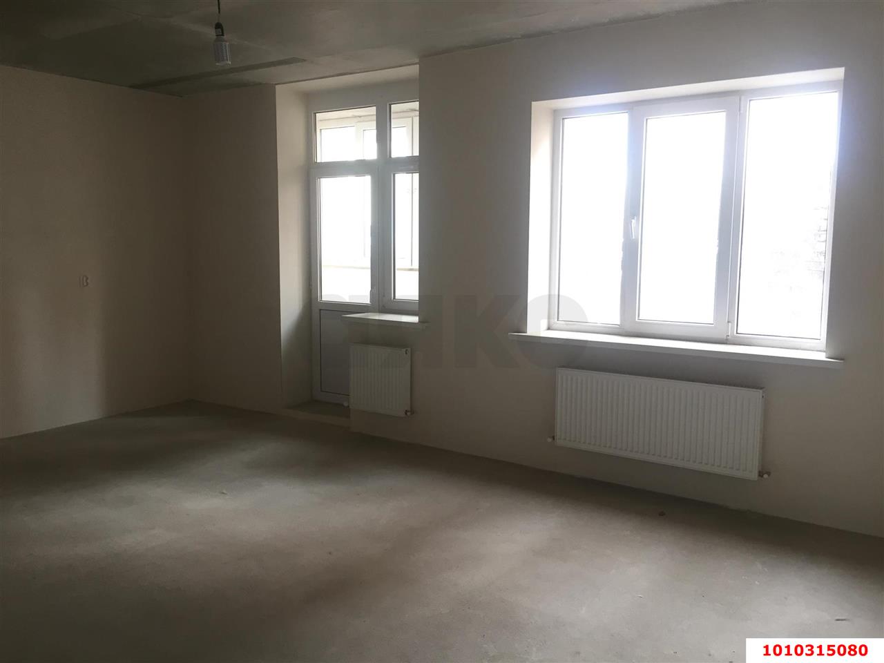 Фото №1: 2-комнатная квартира 54 м² - Краснодар, имени Петра Метальникова, ул. Петра Метальникова, 38