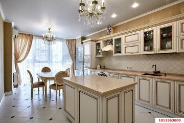 Фото №1: 3-комнатная квартира 93 м² - Краснодар, мкр. Солнечный, ул. Архитектора Петина, 18/1