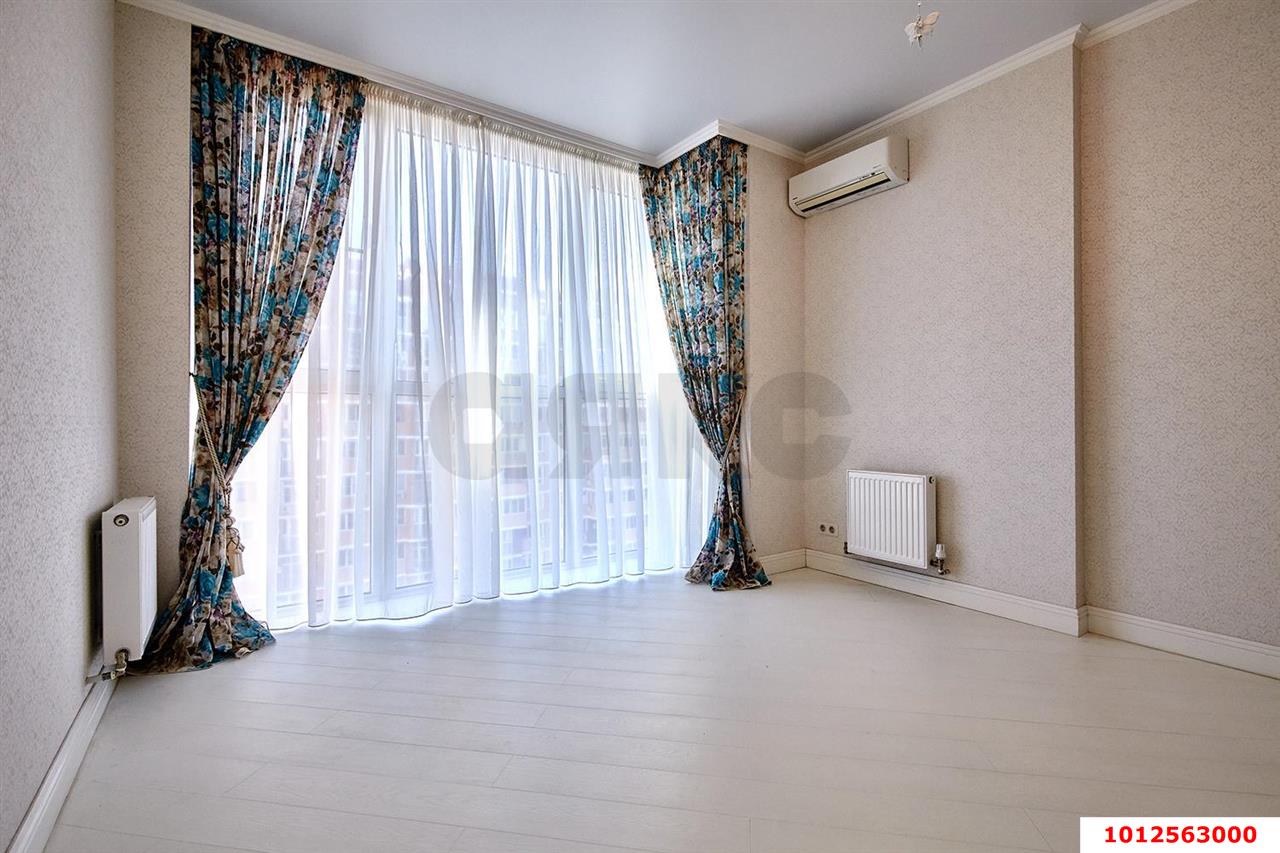 Фото №6: 3-комнатная квартира 102 м² - Краснодар, Прикубанский внутригородской округ, Фестивальный, жилой комплекс Екатеринодар, мкр. Солнечный, ул. Архитектора Петина, 18/1