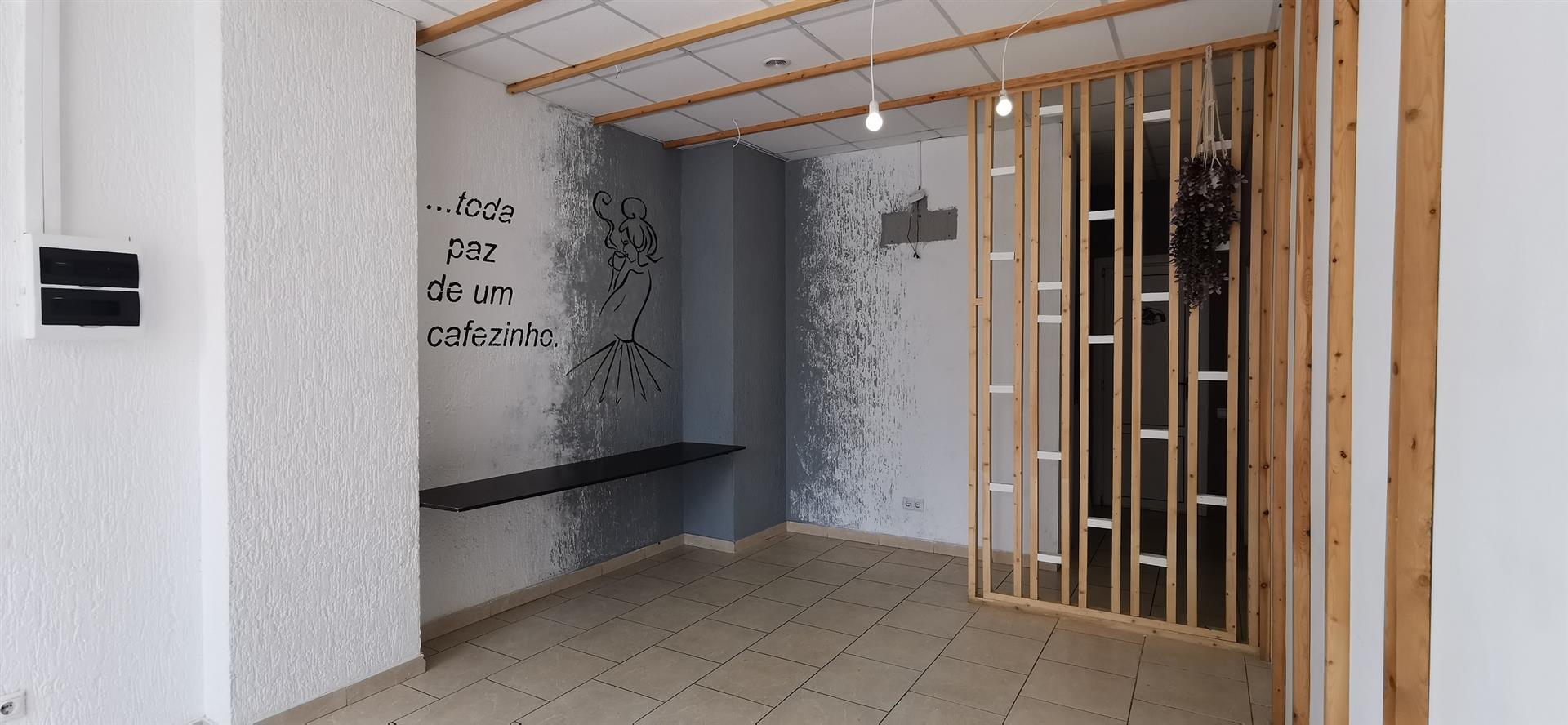 Фото №7: Коммерция 56 м² - Краснодар, Прикубанский внутригородской округ, Завод Радиоизмерительных Приборов, п. Калинино, пер. Гаражный, 9