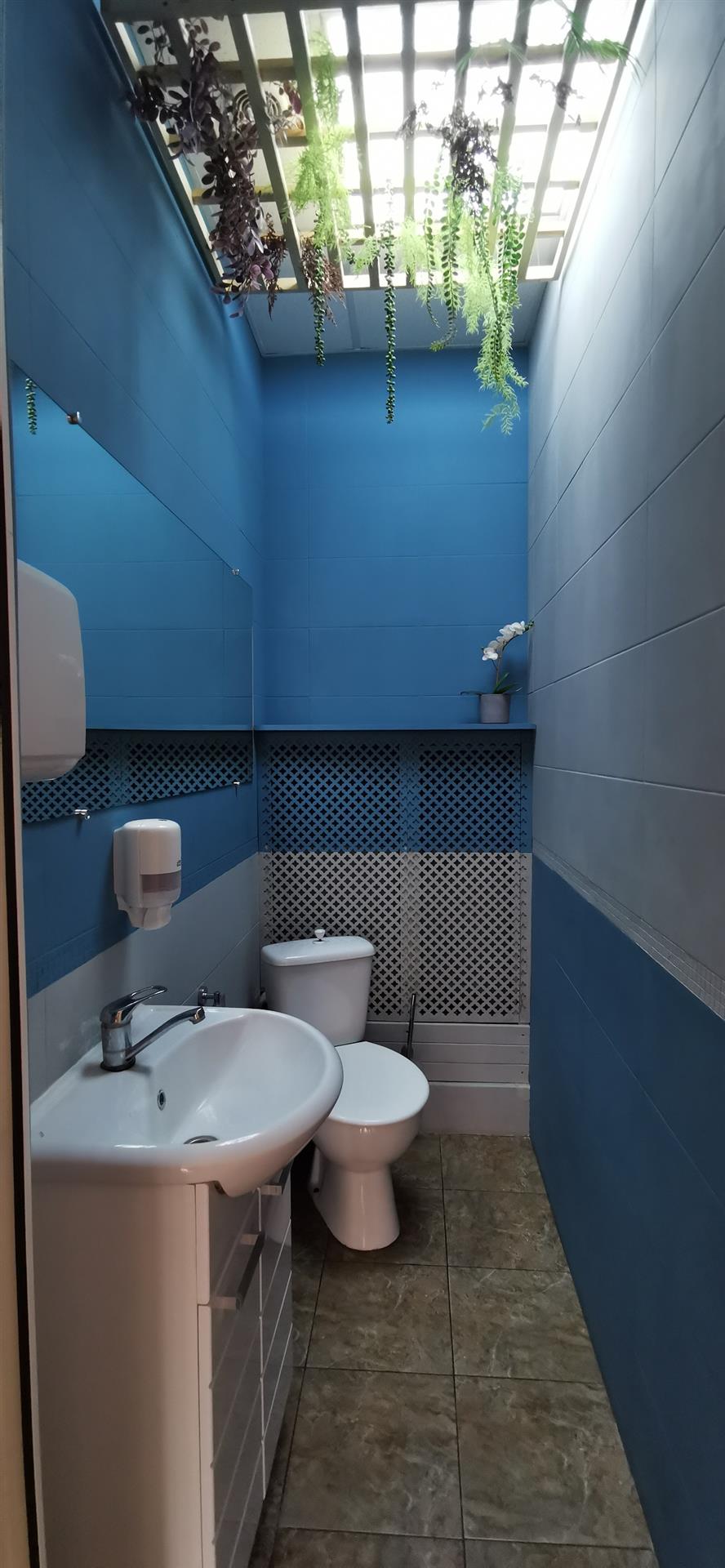 Фото №10: Коммерция 56 м² - Краснодар, Прикубанский внутригородской округ, Завод Радиоизмерительных Приборов, п. Калинино, пер. Гаражный, 9