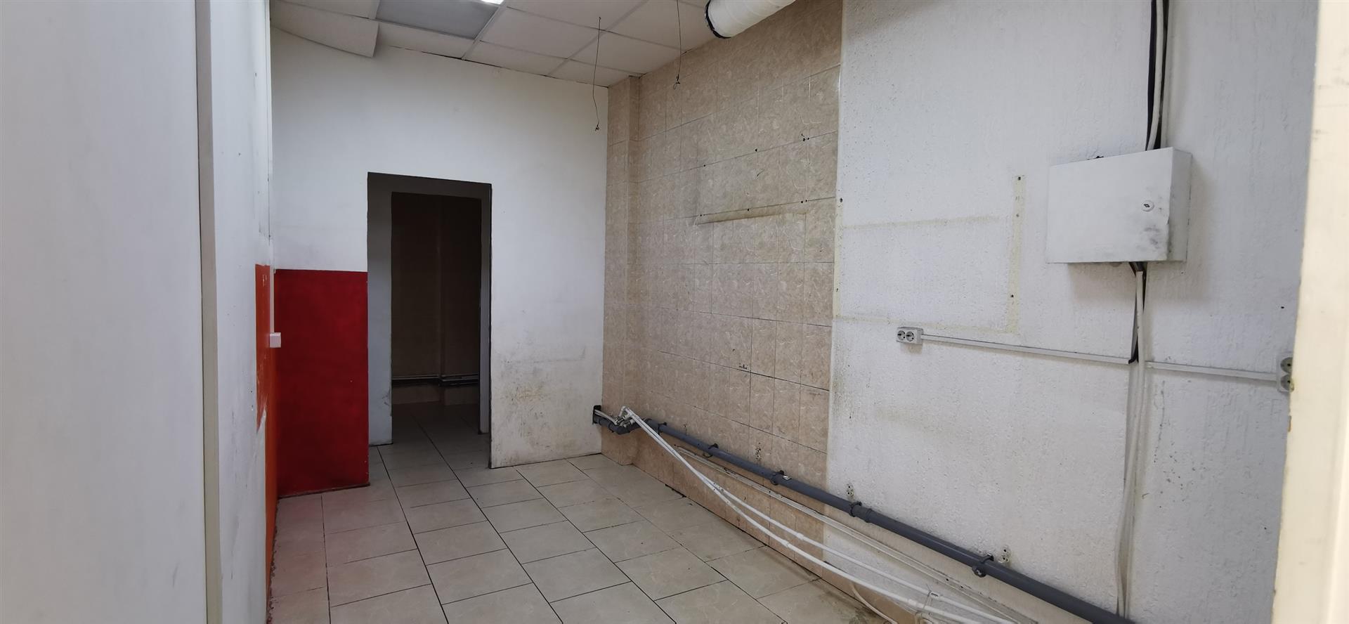 Фото №6: Коммерция 56 м² - Краснодар, Прикубанский внутригородской округ, Завод Радиоизмерительных Приборов, п. Калинино, пер. Гаражный, 9