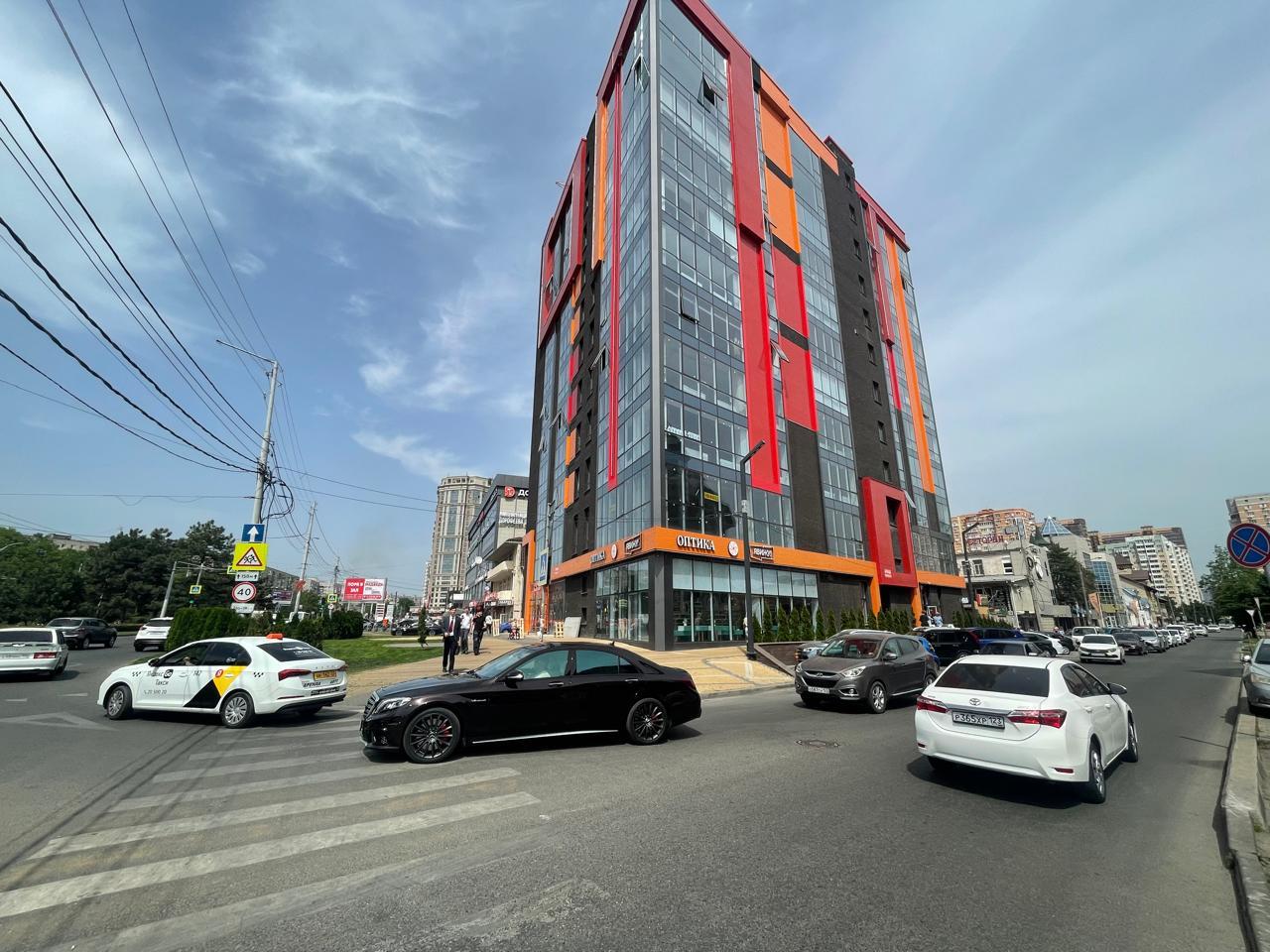 Фото №6: Коммерция 700 м² - Краснодар, Западный внутригородской округ, мкр. Фестивальный, ул. Монтажников, 1А