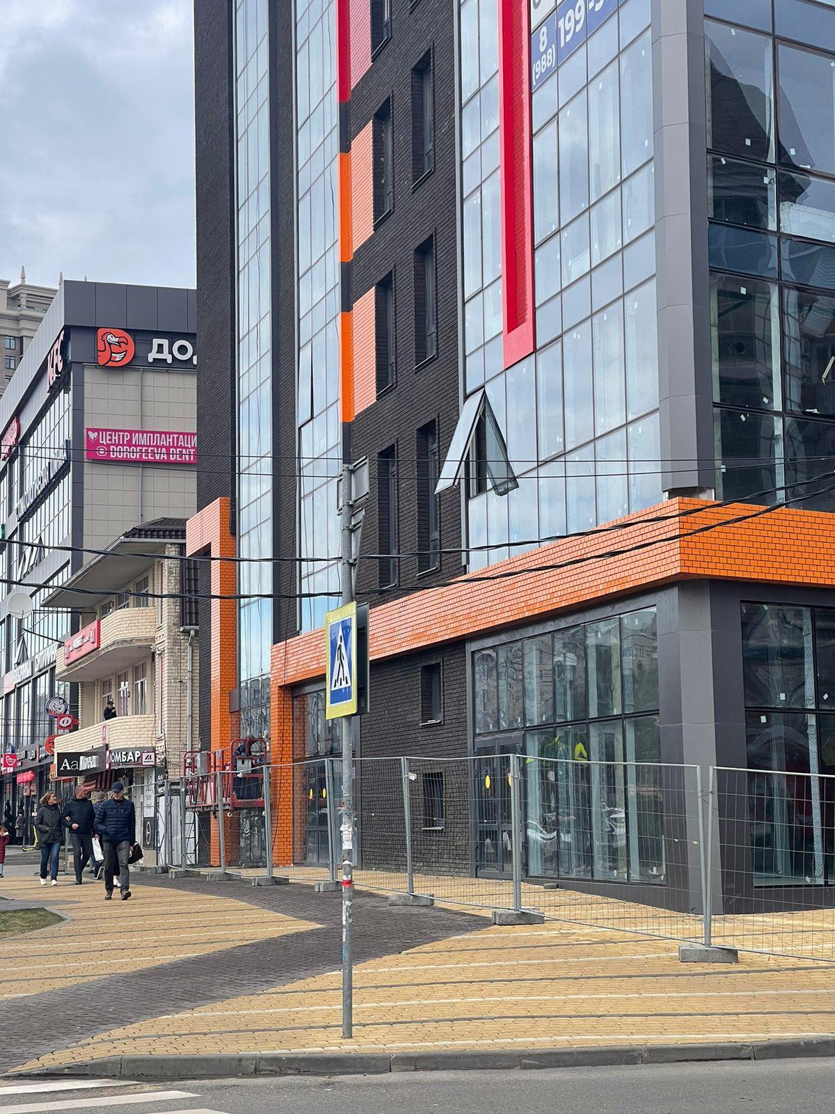 Фото №7: Коммерция 700 м² - Краснодар, Западный внутригородской округ, мкр. Фестивальный, ул. Монтажников, 1А