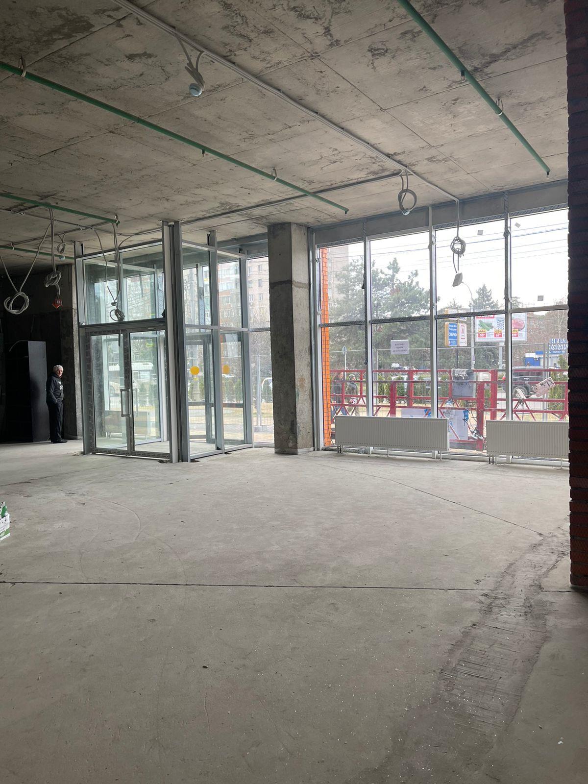 Фото №9: Коммерция 700 м² - Краснодар, Западный внутригородской округ, мкр. Фестивальный, ул. Монтажников, 1А