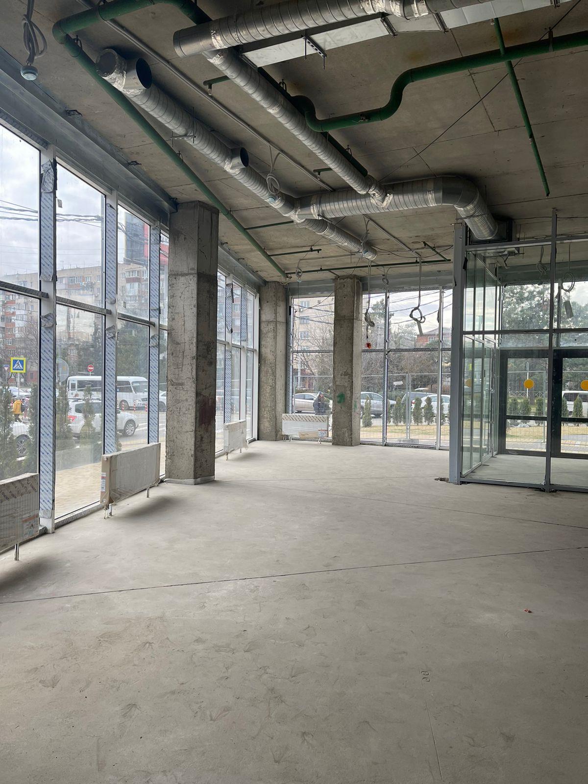 Фото №11: Коммерция 700 м² - Краснодар, Западный внутригородской округ, мкр. Фестивальный, ул. Монтажников, 1А