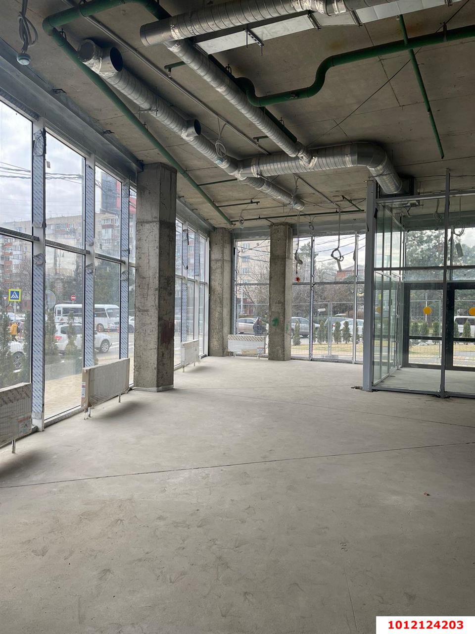 Фото №11: Коммерция 700 м² - Краснодар, Западный внутригородской округ, мкр. Фестивальный, ул. Монтажников, 1А