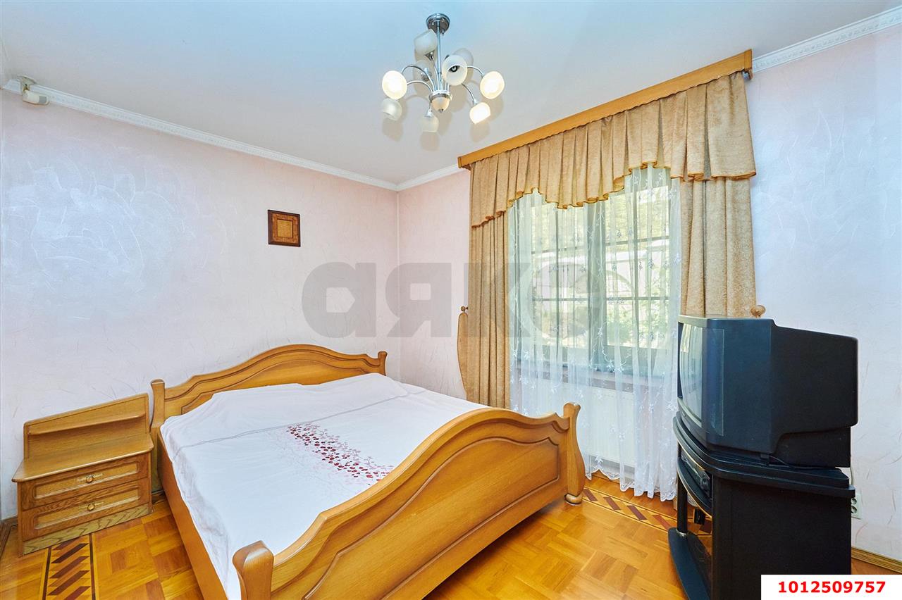 Фото №10: Дом 248 м² + 7 сот. - Краснодар, Центральный внутригородской округ, мкр. Черёмушки, ул. Свободная, 29