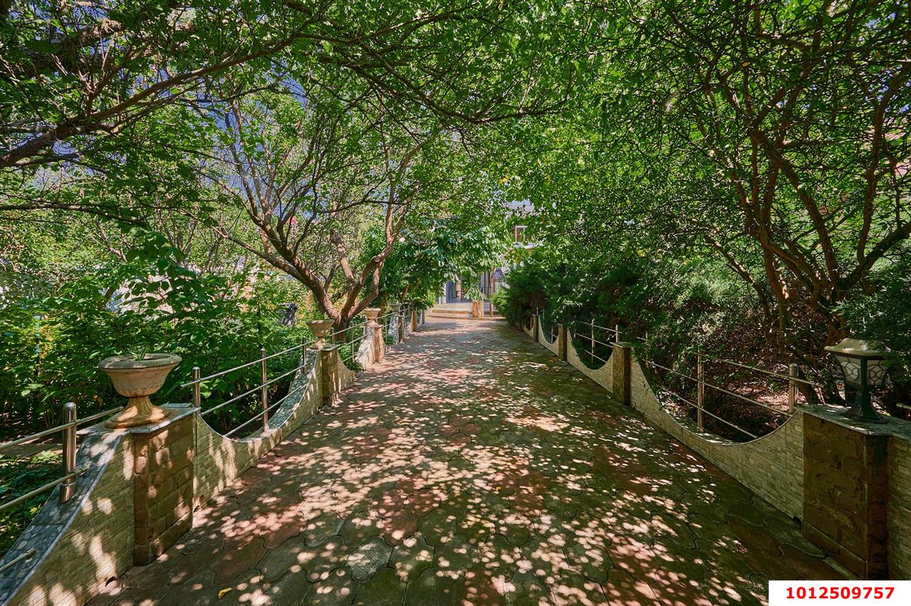 Фото №6: Дом 248 м² + 7 сот. - Краснодар, Центральный внутригородской округ, мкр. Черёмушки, ул. Свободная, 29