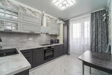 Фото №1: 3-комнатная квартира 74 м² - Российский, мкр. Прикубанский внутригородской округ, ул. имени В.М. Комарова, 21Б