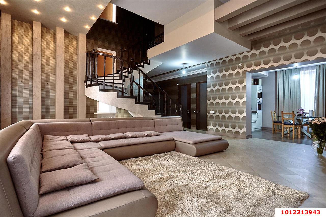 Фото №2: Дом 300 м² + 4.5 сот. - Краснодар, Сельскохозяйственный Институт, мкр. Западный внутригородской округ, ул. Мичурина, 2