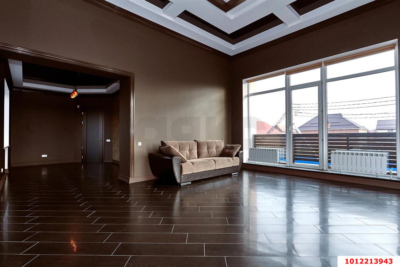 Фото №7: Дом 300 м² + 4.5 сот. - Краснодар, Сельскохозяйственный Институт, мкр. Западный внутригородской округ, ул. Мичурина, 2