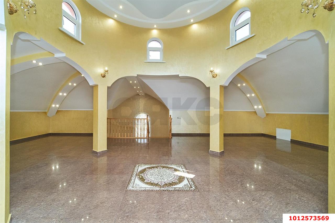 Фото №14: Дом 650 м² + 5.42 сот. - Краснодар, Центральный внутригородской округ, мкр. Дубинка, ул. КИМ, 60