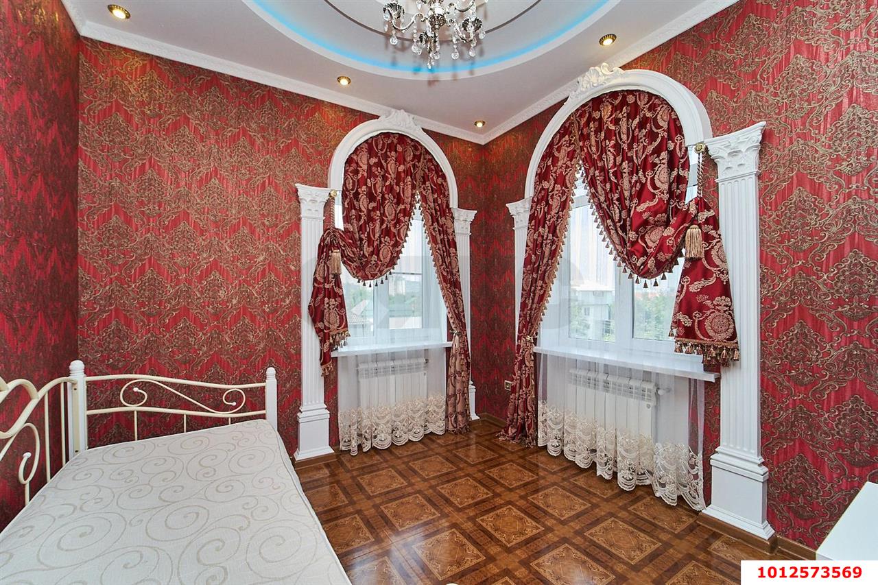 Фото №13: Дом 650 м² + 5.42 сот. - Краснодар, Центральный внутригородской округ, мкр. Дубинка, ул. КИМ, 60