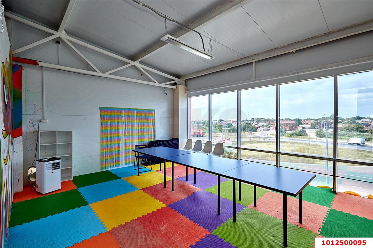 Фото №12: Торговое помещение 785 м² - Тимашевск, Южный, ул. Екатеринодарская, 102