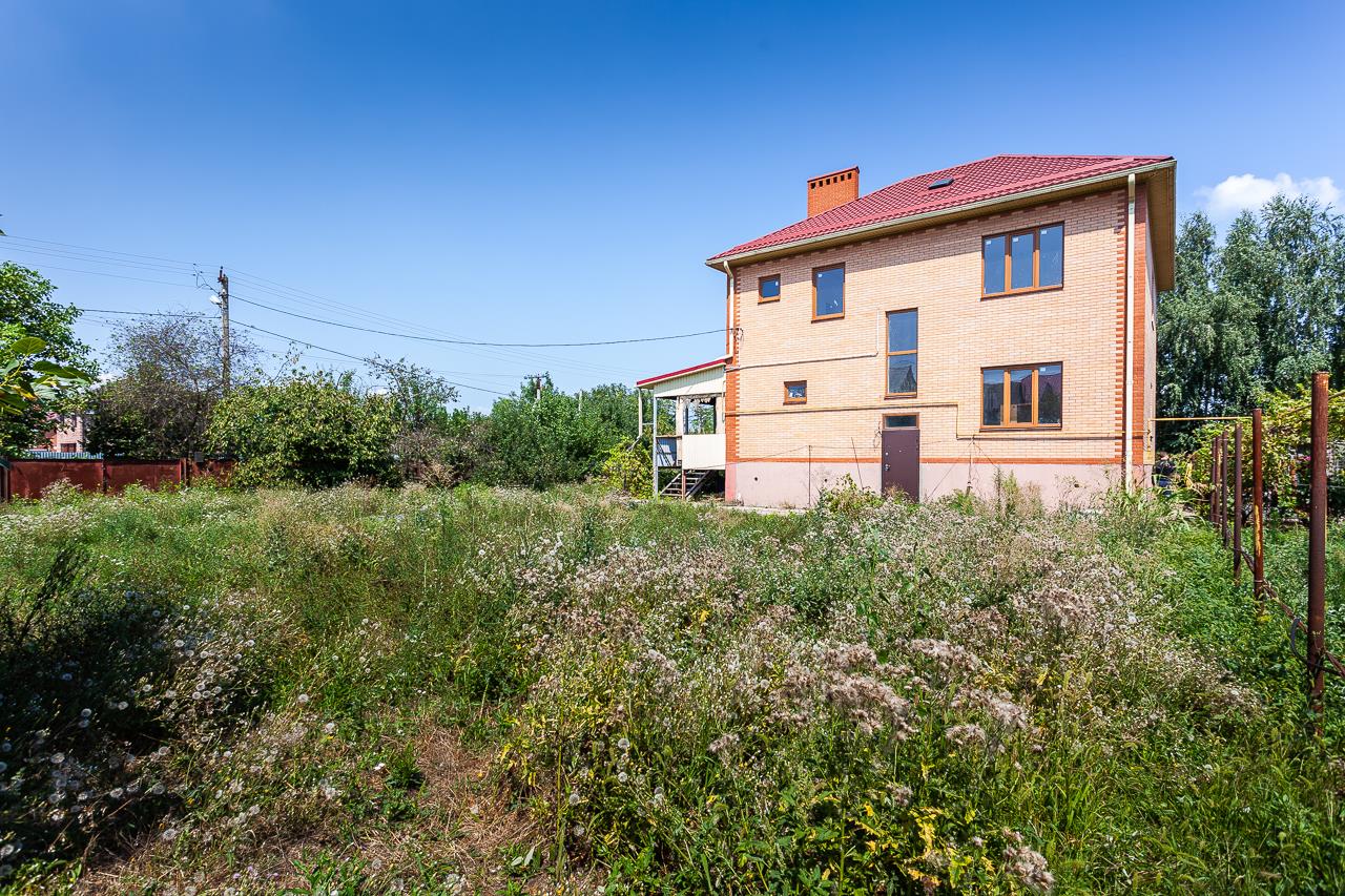 Фото №1: Дом 294 м² + 8.33 сот. - Берёзовый, мкр. Прикубанский внутригородской округ, ул. Полевая, 20