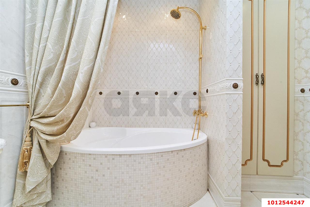 Фото №9: 3-комнатная квартира 105 м² - Краснодар, Кожзавод, ул. Володи Головатого, 109