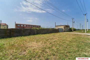 Фото №2: Отдельное здание 1072 м² - Северская, ул. Западная, 37