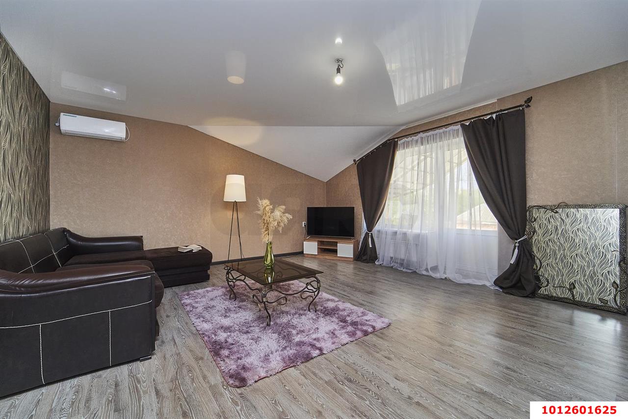 Фото №3: Дом 229 м² + 3 сот. - Краснодар, № 1, ул. Абрикосовая, 579