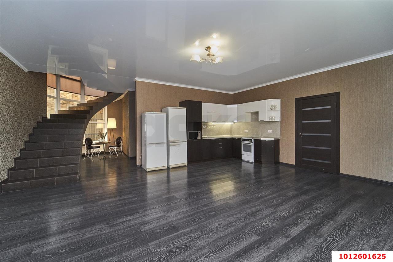 Фото №10: Дом 229 м² + 3 сот. - Краснодар, Прикубанский внутригородской округ, Микрохирургии глаза, снт № 1, ул. Абрикосовая, 579