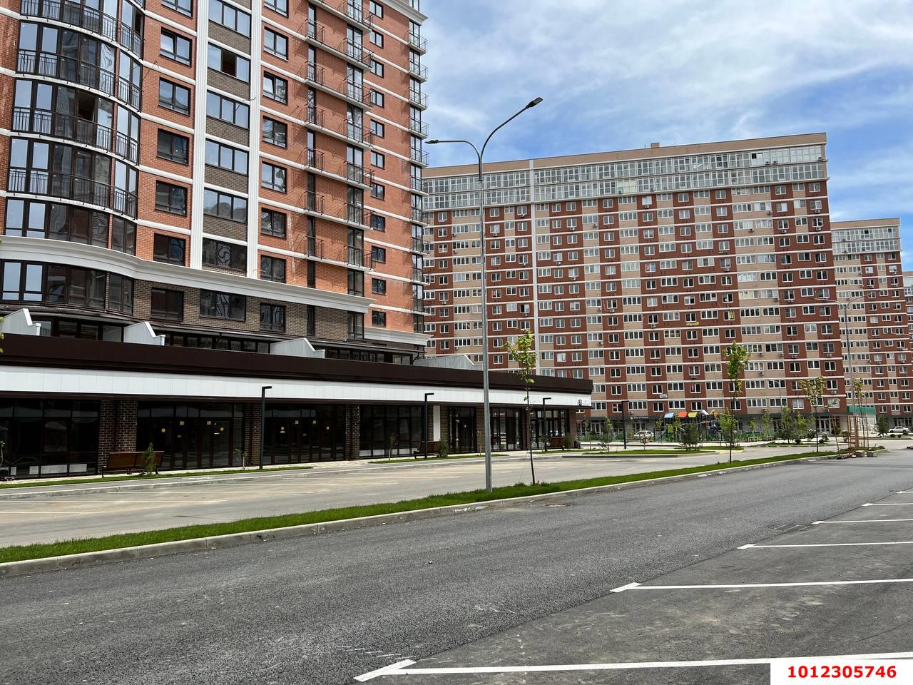 Фото №4: Торговое помещение 54 м² - Краснодар, жилой комплекс Самолёт-3, 