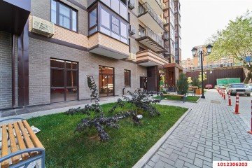 Фото №3: Торговое помещение 14 м² - Краснодар, мкр. жилой комплекс Маршал, ул. Гаражная, 87