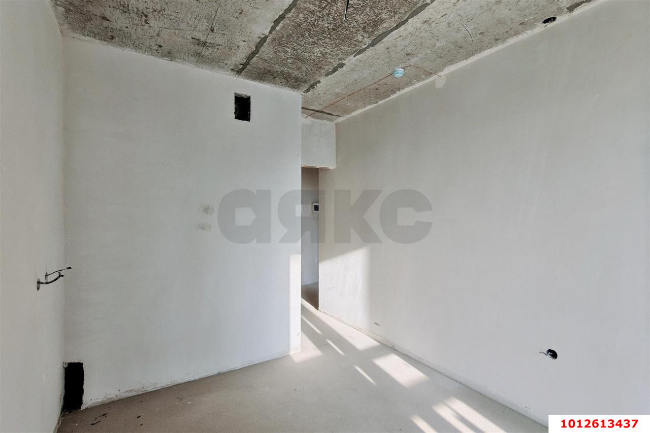 Фото №9: 1-комнатная квартира <span class="whitespace-nowrap">41 м²</span>, <span class="whitespace-nowrap">14/20 эт.</span> - Краснодар, Прикубанский внутригородской округ, Россинского, мкр. жилой комплекс Атлант, ул. Адмирала Крузенштерна, 6к3