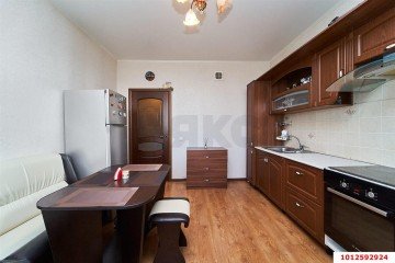 Фото №3: 1-комнатная квартира 46 м² - Краснодар, мкр. Центральный, ул. Фабричная, 10