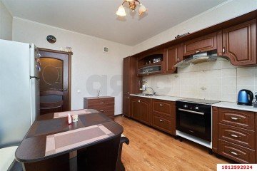 Фото №2: 1-комнатная квартира 46 м² - Краснодар, мкр. Центральный, ул. Фабричная, 10