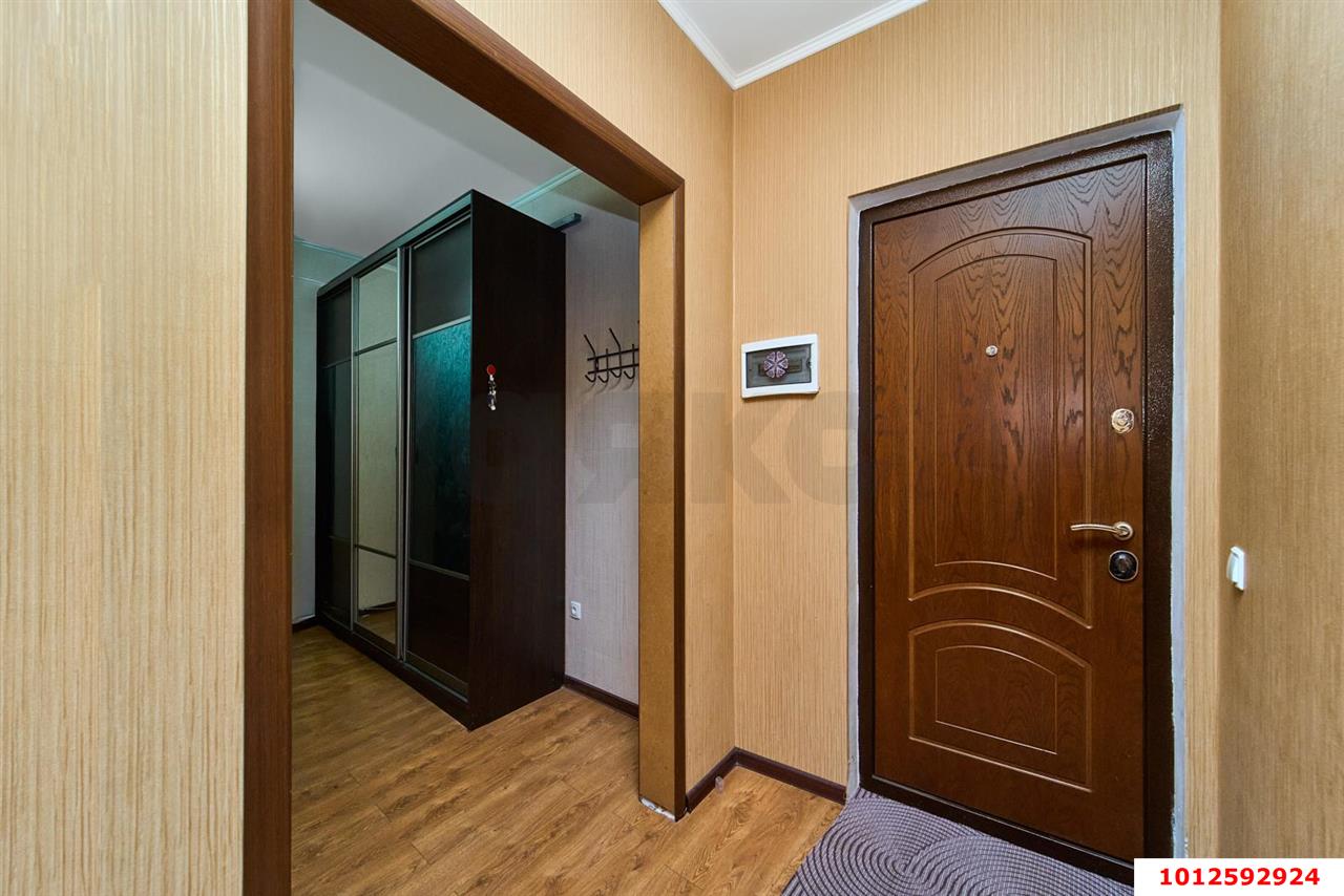 Фото №7: 1-комнатная квартира 46 м² - Краснодар, Центральный, ул. Фабричная, 10