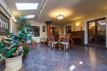 Фото №3: Дом 516 м² - Краснодар, мкр. Кожзавод, ул. Северная, 146