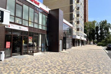 Фото №1: Торговое помещение 58 м² - Краснодар, мкр. жилой комплекс Свобода, ул. Домбайская, 55к7