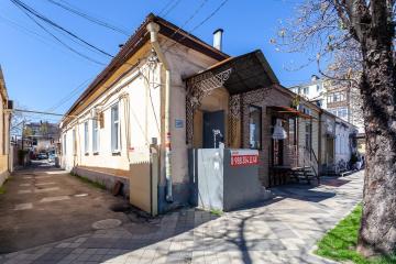 Фото №2: Коммерция 45 м² - Краснодар, мкр. Центральный, ул. Октябрьская, 105