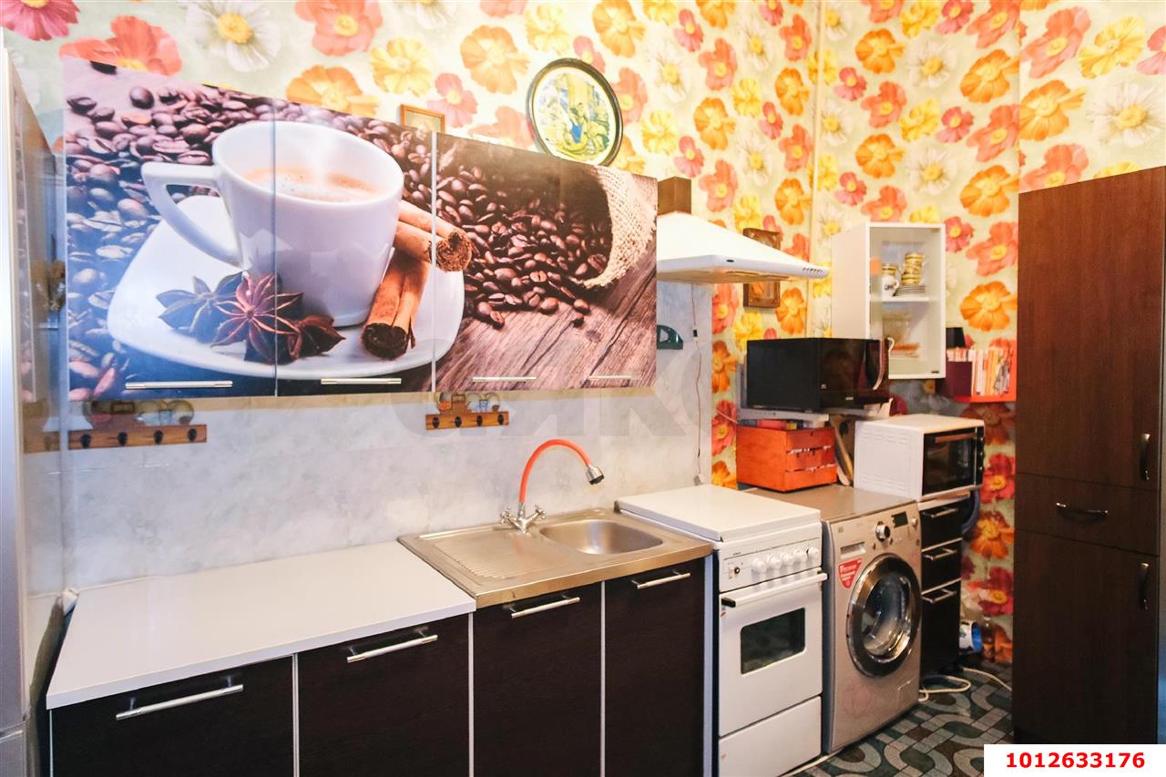 Фото №9: 4-комнатная квартира 103 м² - Краснодар, Западный внутригородской округ, мкр. Центральный, ул. Октябрьская, 162