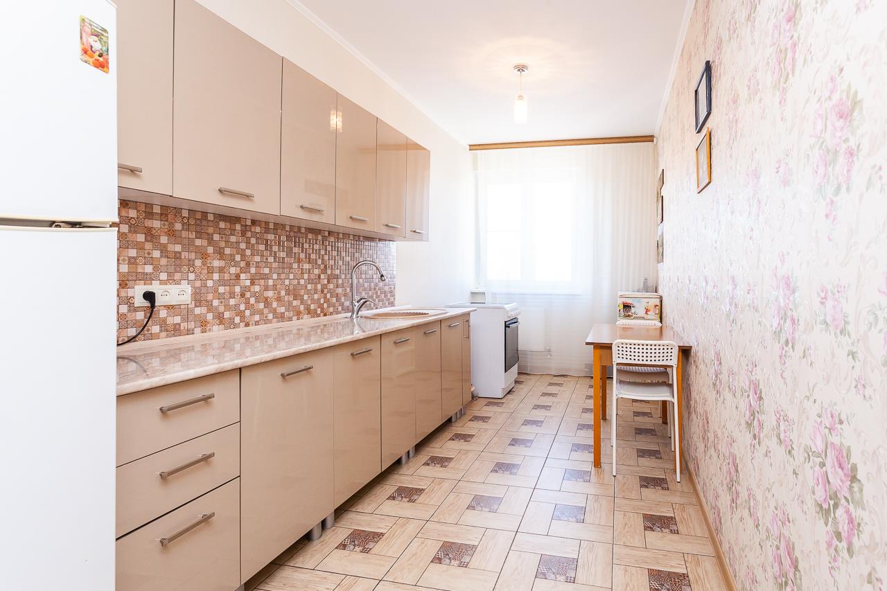 Фото №6: 2-комнатная квартира 65 м² - Краснодар, имени Петра Метальникова, Прикубанский внутригородской округ, Завод Радиоизмерительных Приборов, мкр. Музыкальный, ул. Московская, 158