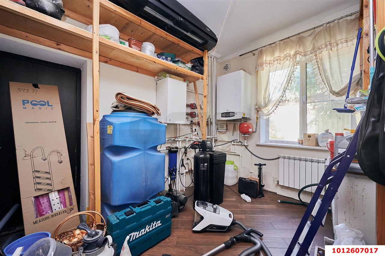 Фото №19: Дом 236 м² + 6 сот. - Краснодар, Прикубанский внутригородской округ, Микрохирургии глаза, мкр. СНТ № 1, ул. Абрикосовая, 556