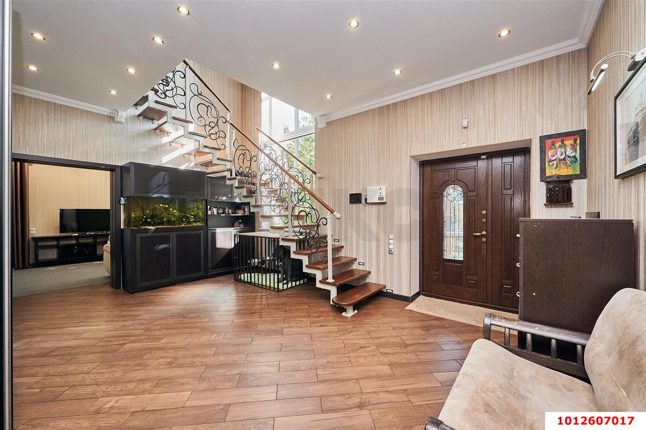 Фото №14: Дом 236 м² + 6 сот. - Краснодар, Прикубанский внутригородской округ, Микрохирургии глаза, мкр. СНТ № 1, ул. Абрикосовая, 556