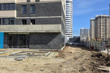 Фото №3: Торговое помещение 50 м² - Краснодар, мкр. Россинского, б-р Адмиралтейский, 1