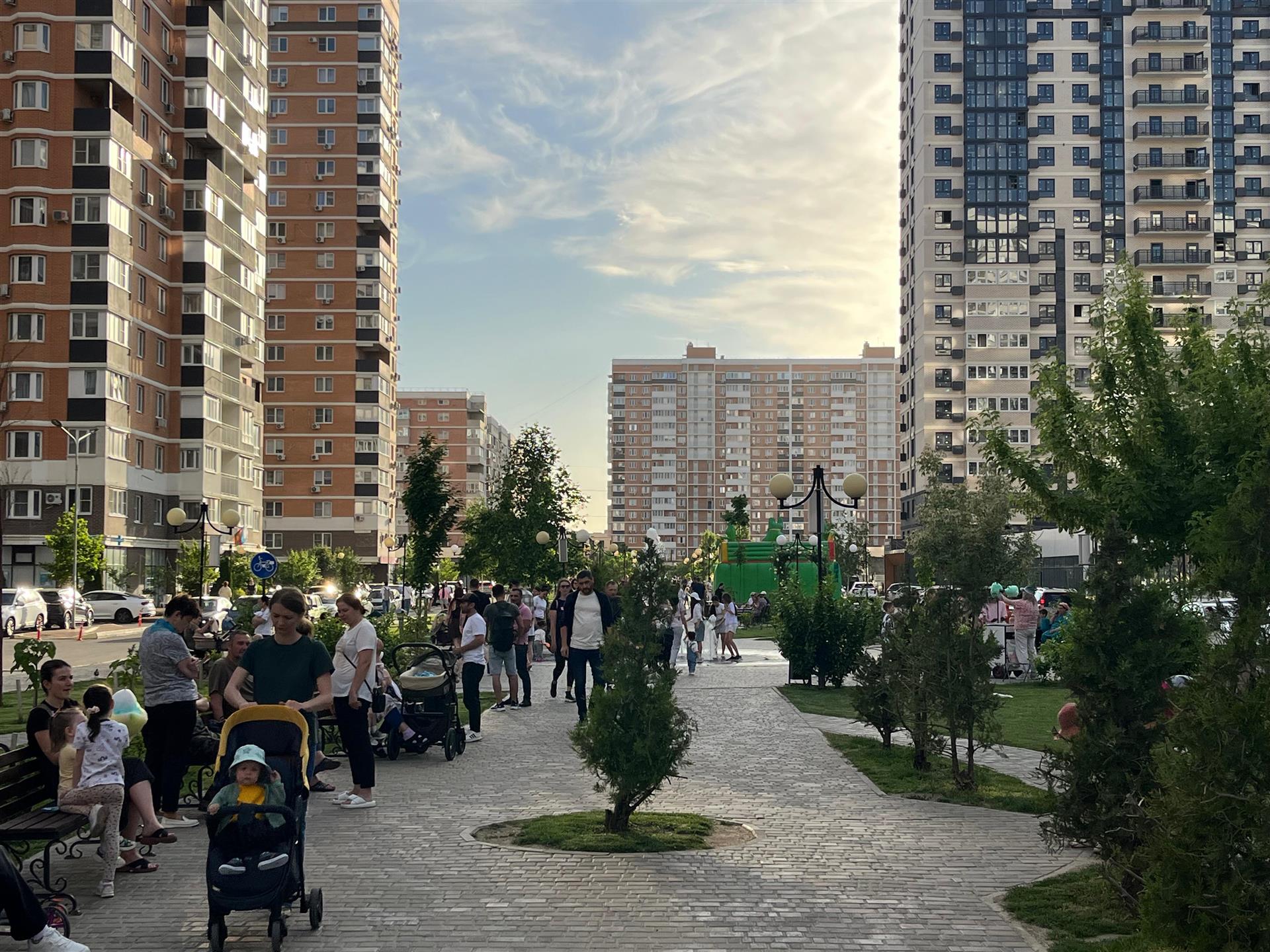 Фото №1: Коммерция 40 м² - Краснодар, Прикубанский внутригородской округ, мкр. Россинского, б-р Адмиралтейский, 1