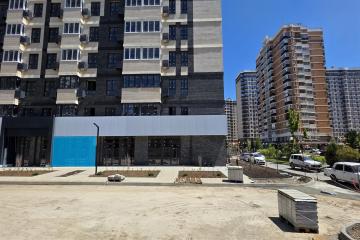 Фото №3: Коммерция 40 м² - Краснодар, мкр. Россинского, б-р Адмиралтейский, 1