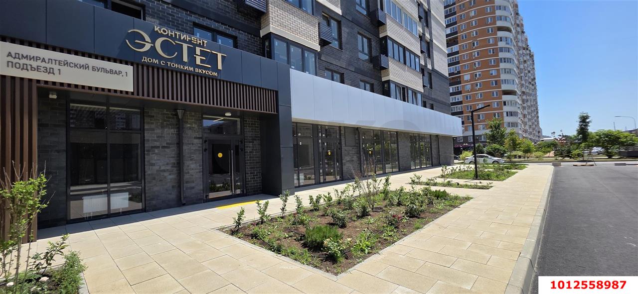 Фото №6: Коммерция 40 м² - Краснодар, Прикубанский внутригородской округ, мкр. Россинского, б-р Адмиралтейский, 1