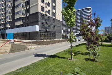 Фото №3: Торговое помещение 41 м² - Краснодар, мкр. Россинского, б-р Адмиралтейский, 1
