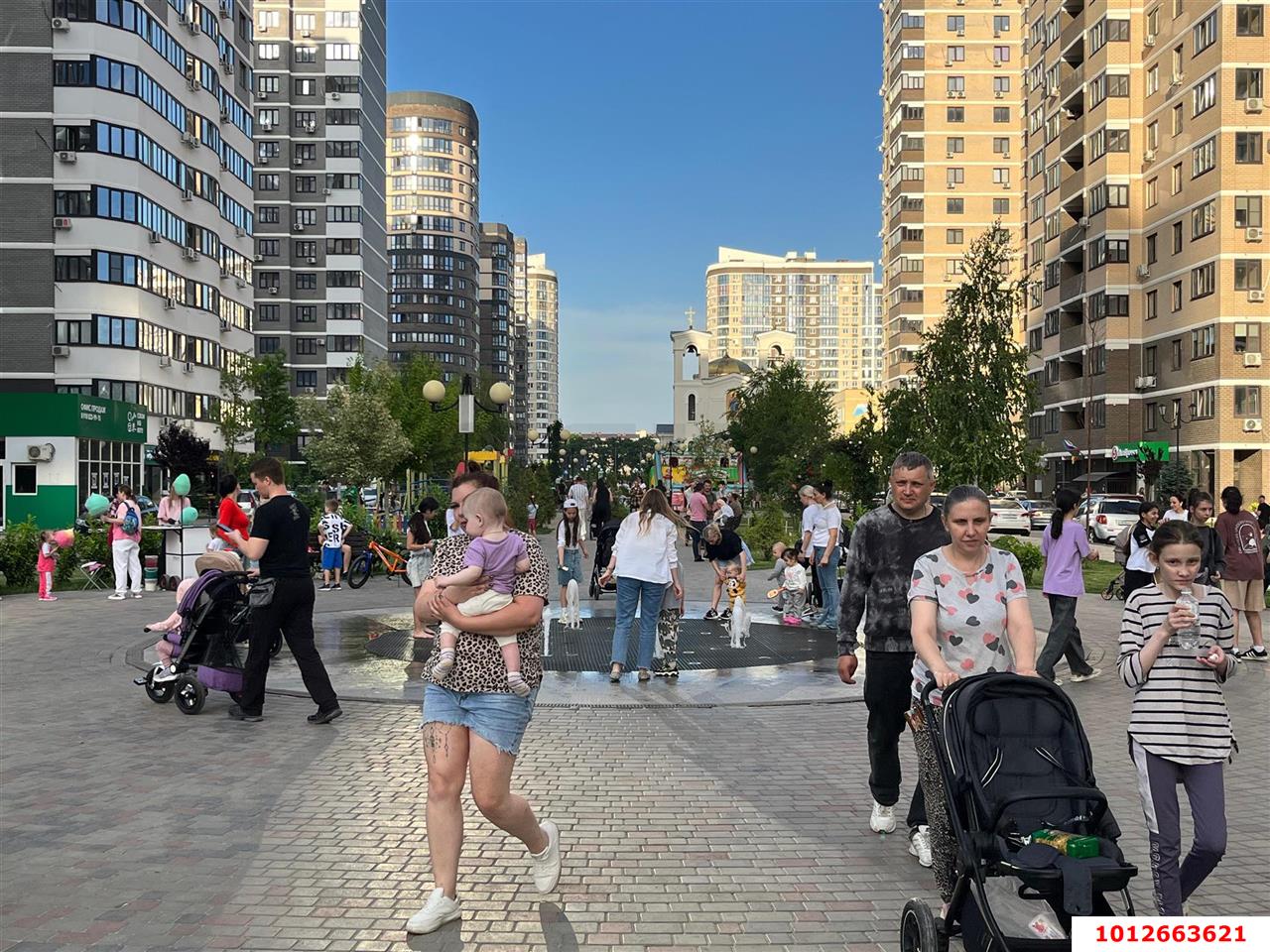 Фото №2: Торговое помещение 117 м² - Краснодар, Россинского, б-р Адмиралтейский, 1