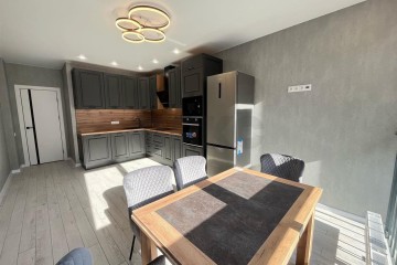 Фото №1: 1-комнатная квартира 51 м² - Краснодар, мкр. жилой комплекс Аврора, ул. имени Дзержинского, 95