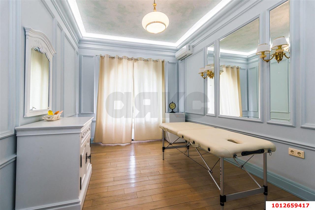 Фото №14: Дом 328 м² + 10 сот. - Краснодар, Центральный внутригородской округ, мкр. Дубинка, пр-д 2-й  Шевченко, 17